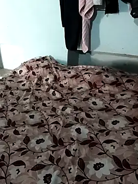 Pooja Love143 online show from February 25, 2026, 6:23 am