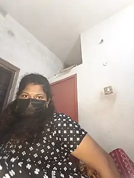 Snapshot of tamilsaisree chatting on April 23, 2026, 5:37 pm tamilsaisree online show from April 23, 2026, 5:37 pm