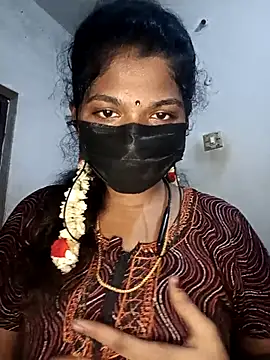 Snapshot of tamilsaisree chatting on April 27, 2026, 5:33 pm tamilsaisree online show from April 27, 2026, 5:33 pm