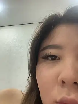 Snapshot of Sarah2127 chatting on February 20, 2026, 12:05 pm Sarah2127 online show from February 20, 2026, 12:05 pm