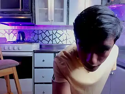 Snapshot of ABRAHAN_XO chatting on December 15, 2025, 5:06 pm ABRAHAN XO online show from December 15, 2025, 5:06 pm