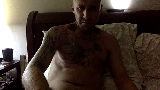 MILEHIGH711 online show from April 27, 2026, 1:58 am