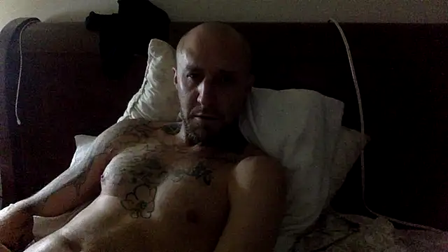MILEHIGH711 online show from May 11, 2026, 1:44 am