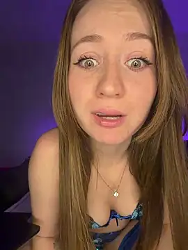 Snapshot of FreyasTimee chatting on February 9, 2026, 9:30 pm FreyasTimee online show from February 9, 2026, 9:30 pm