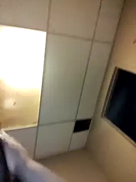 Snapshot of fatgirl012 chatting on December 15, 2025, 8:29 am fatgirl012 online show from December 15, 2025, 8:29 am