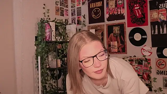 Snapshot of JeaneneWoltz chatting on January 10, 2026, 9:44 am JeaneneWoltz online show from January 10, 2026, 9:44 am