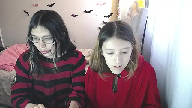 Briar y Blair online show from January 14, 2026, 1:39 pm