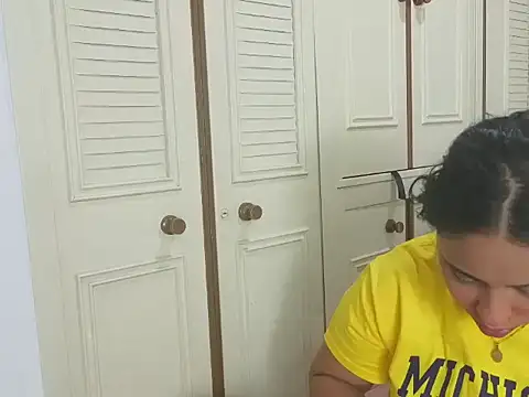 Valery  lovex online show from April 10, 2026, 12:16 am