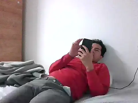 sweetpinoy2027 online show from January 11, 2026, 4:45 pm