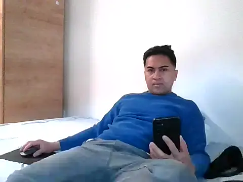 sweetpinoy2027 online show from March 31, 2026, 1:55 pm