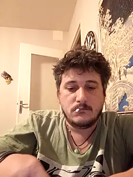 damslebambou1 online show from April 24, 2026, 11:18 pm