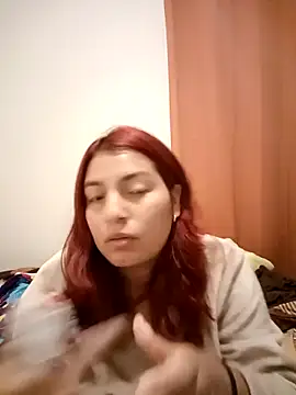 Snapshot of LUNARB23 chatting on December 19, 2025, 1:34 am LUNARB23 online show from December 19, 2025, 1:34 am
