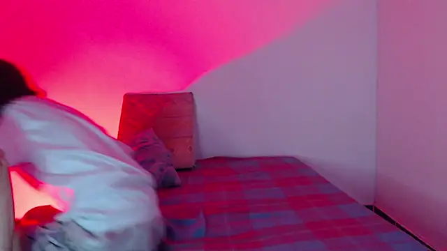 cirosky elchicopolla online show from February 7, 2026, 3:21 am