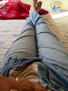 Tall7boy7 online show from December 19, 2025, 9:49 am