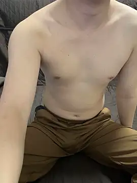 Snapshot of tubasa1216 chatting on February 15, 2026, 11:52 am tubasa1216 online show from February 15, 2026, 11:52 am