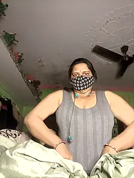 DIRTY-MOMS online show from February 13, 2026, 3:52 pm