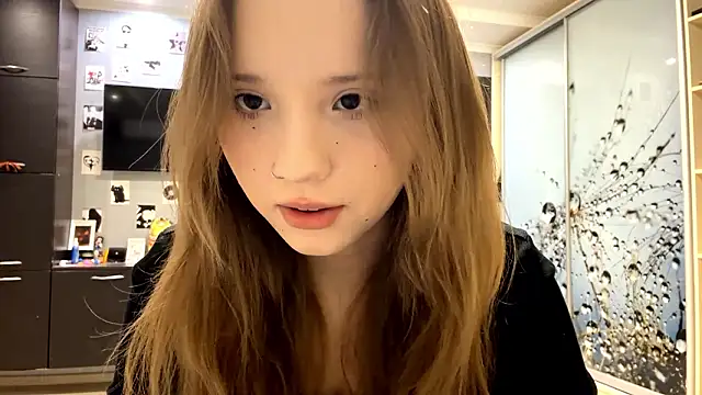 Princessofcashe online show from February 24, 2026, 3:43 pm