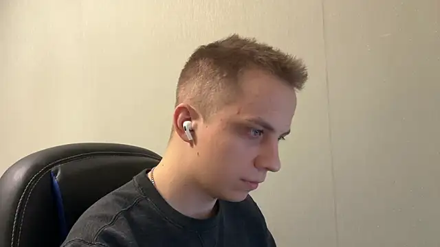 Snapshot of Markooaa chatting on February 20, 2026, 7:03 pm Markooaa online show from February 20, 2026, 7:03 pm