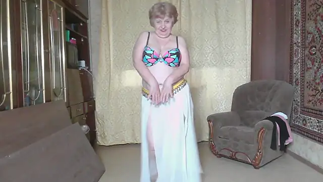 Casey peach online show from August 1, 2026, 3:44 pm