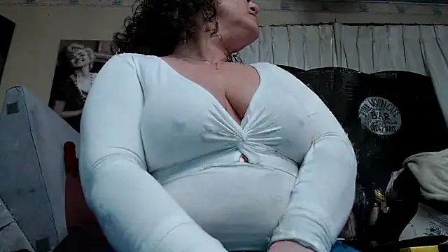 Snapshot of PrurientKitty chatting on March 23, 2025, 5:54 am PrurientKitty online show from March 23, 2025, 5:54 am