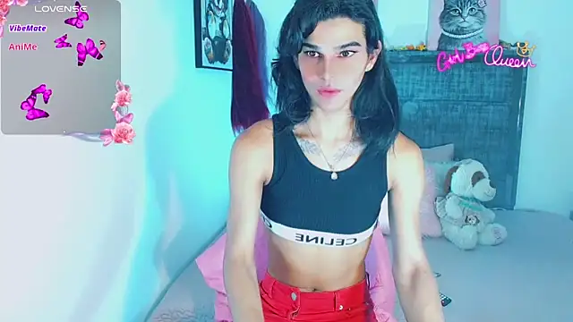 Snapshot of titania1502 chatting on February 24, 2026, 7:39 am titania1502 online show from February 24, 2026, 7:39 am