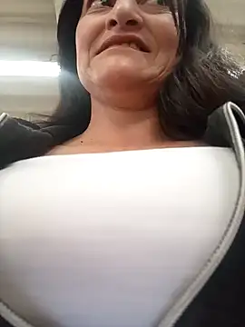 Snapshot of SAMMY_30- chatting on February 28, 2026, 1:34 pm SAMMY 30- online show from February 28, 2026, 1:34 pm