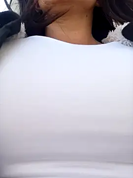 Snapshot of SAMMY_30- chatting on April 12, 2026, 2:11 pm SAMMY 30- online show from April 12, 2026, 2:11 pm