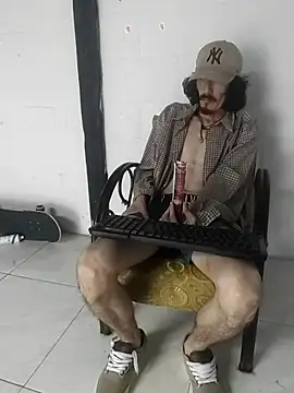 sk8-boy online show from February 10, 2026, 7:18 pm