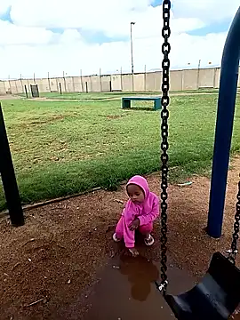 Snapshot of LaicyBrown76 chatting on March 7, 2026, 8:33 am LaicyBrown76 online show from March 7, 2026, 8:33 am