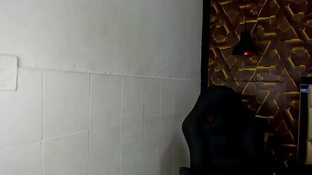 Snapshot of Red_kittyy chatting on January 7, 2026, 12:40 pm Red kittyy online show from January 7, 2026, 12:40 pm