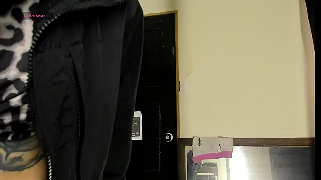 morgana white online show from April 7, 2026, 11:21 am