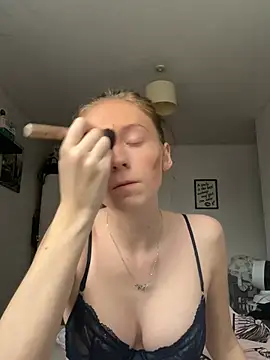 Keriacat  online show from February 6, 2026, 9:34 am