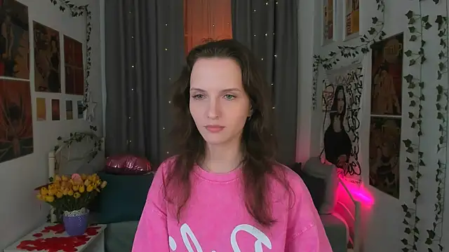 Snapshot of Ariadna_Shy chatting on February 15, 2025, 10:42 pm Ariadna Shy online show from February 15, 2025, 10:42 pm