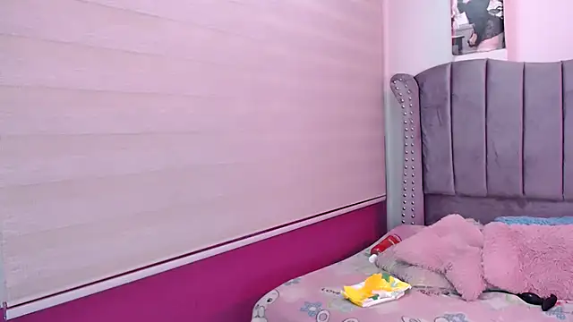 sexy abby01 online show from July 5, 2026, 3:52 pm