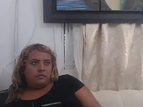 Snapshot of Dayanalabarby chatting on January 11, 2026, 4:34 pm Dayanalabarby online show from January 11, 2026, 4:34 pm