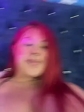 Snapshot of Issa_Clark01 chatting on January 9, 2026, 8:43 pm Issa Clark01 online show from January 9, 2026, 8:43 pm