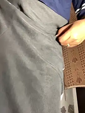 Snapshot of missmisha01 chatting on April 9, 2026, 9:47 am missmisha01 online show from April 9, 2026, 9:47 am