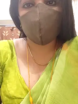 Snapshot of tamilrojaodi chatting on February 27, 2026, 10:21 pm tamilrojaodi online show from February 27, 2026, 10:21 pm