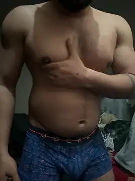 Snapshot of Casonovaz chatting on February 26, 2026, 7:35 pm Casonovaz online show from February 26, 2026, 7:35 pm