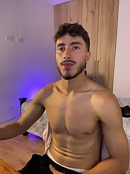 LIAM COLT online show from April 1, 2026, 8:06 pm