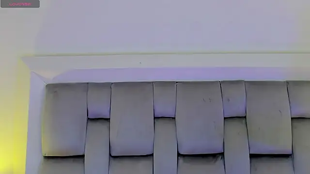 amber  ferrera online show from April 14, 2026, 7:42 pm