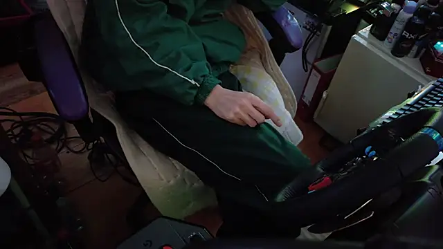 Gay-Versaut online show from March 1, 2026, 9:39 pm