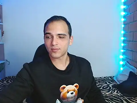 MaaX2330 online show from January 6, 2026, 5:16 pm