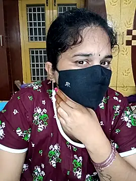 maduri   online show from March 14, 2026, 4:56 pm