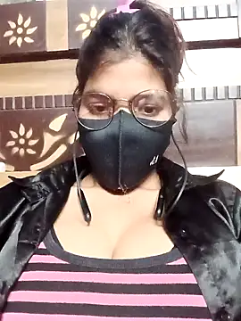 Snapshot of Miya_mona chatting on February 19, 2026, 5:20 pm Miya mona online show from February 19, 2026, 5:20 pm