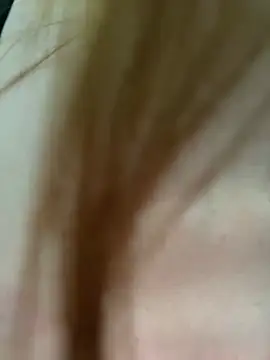 Snapshot of Yuyu_milk chatting on February 11, 2026, 6:40 am Yuyu milk online show from February 11, 2026, 6:40 am