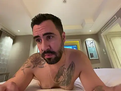 XhotLatte online show from March 16, 2026, 9:19 pm