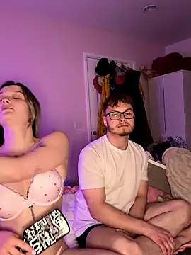 LilyLuck  online show from January 8, 2026, 8:11 pm