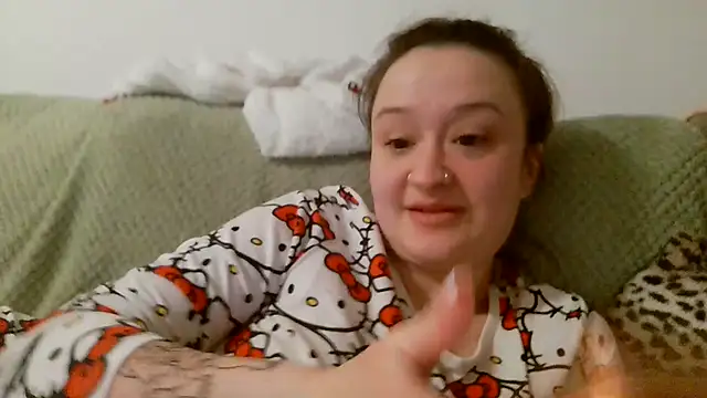 LilyLuck  online show from March 2, 2026, 9:10 pm