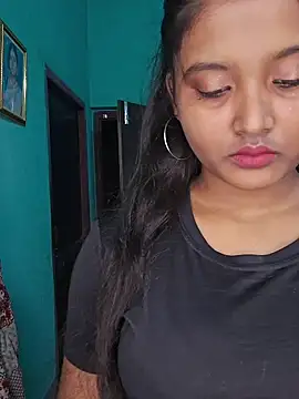 Snapshot of Babyx00 chatting on February 22, 2026, 1:31 pm Babyx00 online show from February 22, 2026, 1:31 pm